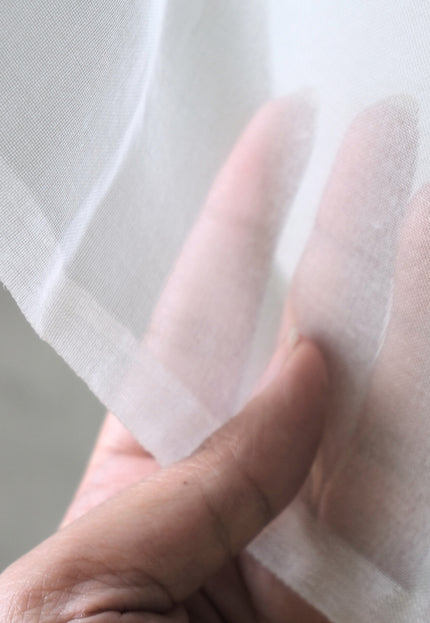 Mulberry Silk Organza Fabric: 44" Wide, 98 GSM