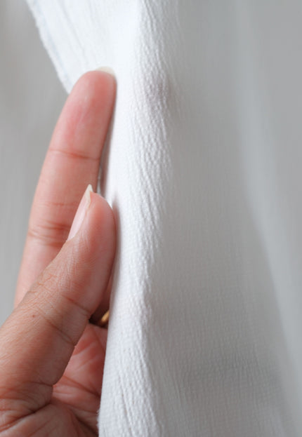 Japanese Crepe with stretch fabric | 140 GSM | 52” Wide