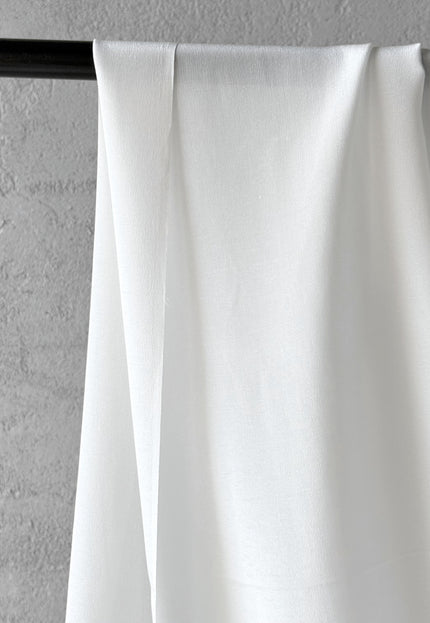 Raw Mulberry Crepe Silk Fabric by the Yard – 19–20 Momme, 44” Wide, 85 GSM